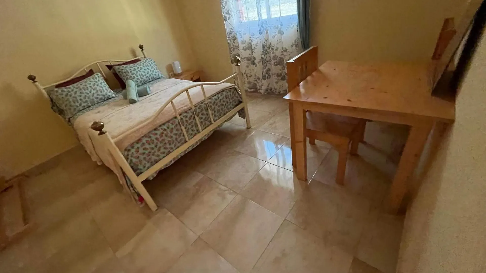 Casa Adriano & Filomena Bed & Breakfast Portela